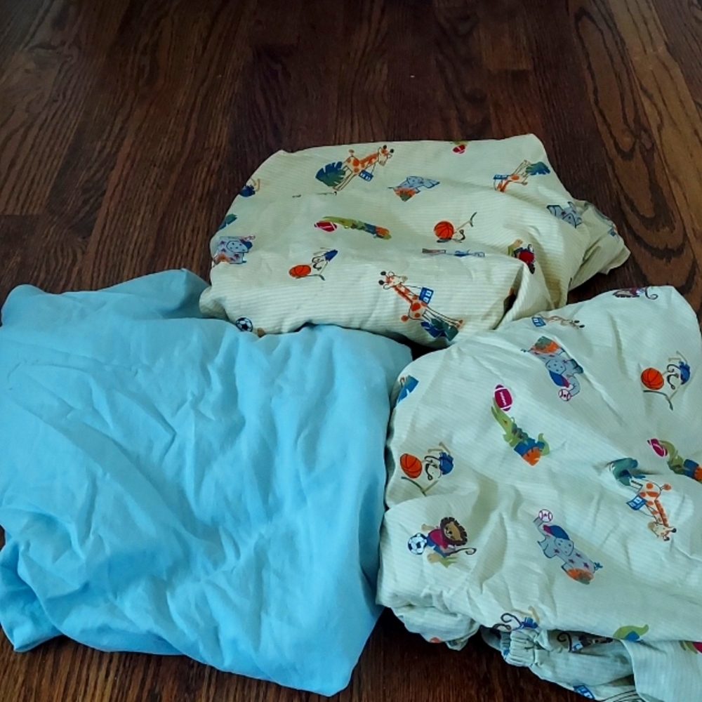 Lambs and Ivy Sports Themed crib sheets, diaper bag and crib ruffle